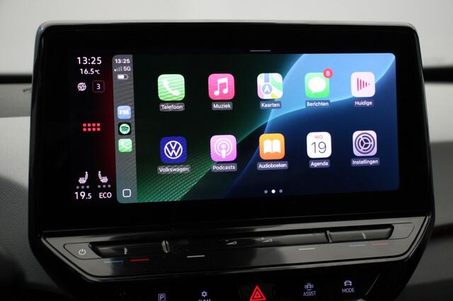 Volkswagen ID.3 First Plus 58 kWh - Carplay, Camera, Stoelverw.