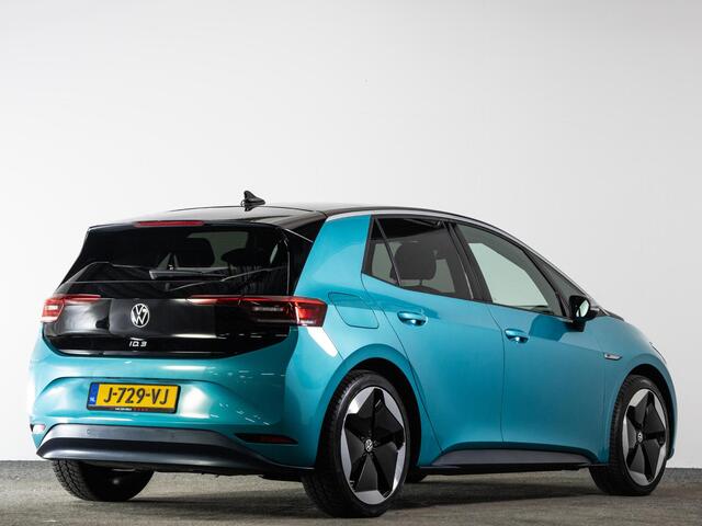 Volkswagen ID.3 First Max 204 PK 58 kWh | LED Matrix IQ | Panoramadak | Head-Up | Achteruitrijcamera | Side Assist |