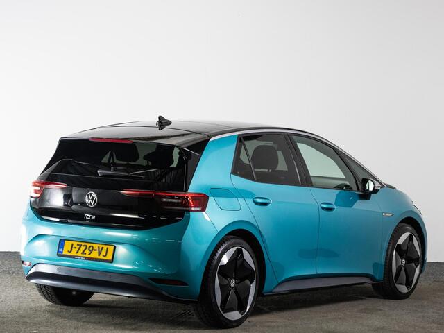Volkswagen ID.3 First Max 204 PK 58 kWh | LED Matrix IQ | Panoramadak | Head-Up | Achteruitrijcamera | Side Assist |