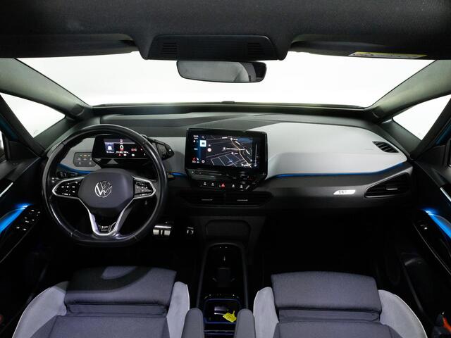 Volkswagen ID.3 First Max 204 PK 58 kWh | LED Matrix IQ | Panoramadak | Head-Up | Achteruitrijcamera | Side Assist |