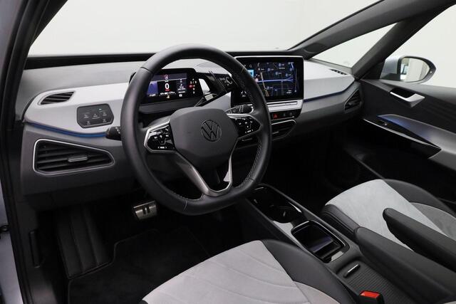 Volkswagen ID.3 Pro S 77 kWh 204 pk | Warmtepomp | IQ Light | Leder/alcantara | Stuur-/stoelverwarming | Navigatie | Achteruitrijcamera