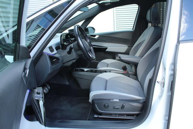 Volkswagen ID.3 First Max 58 kWh 204pk NL-Auto NAP Panoramadak Clima Cruise Navi Camera Stoelverwarming LMV