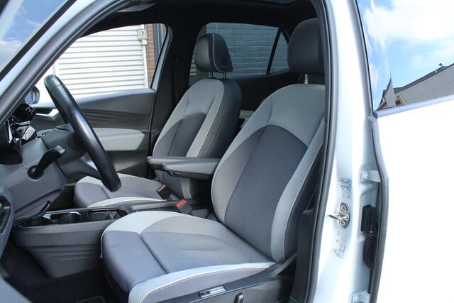 Volkswagen ID.3 First Max 58 kWh 204pk NL-Auto NAP Panoramadak Clima Cruise Navi Camera Stoelverwarming LMV