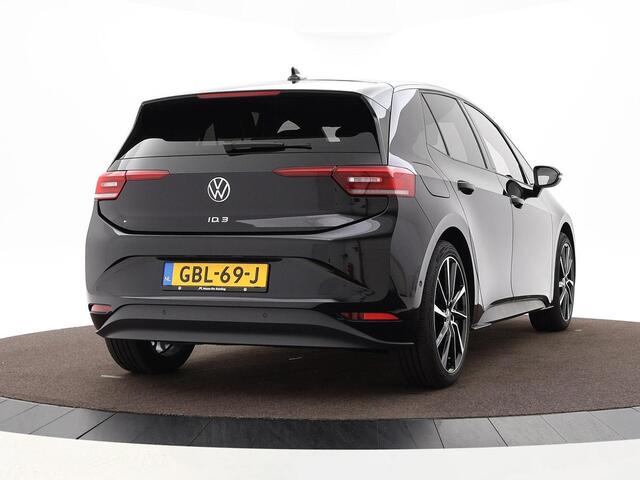Volkswagen ID.3 Pro Business 59 kWh | 20" LM velgen | Achteruitrijcamera | Getint glas | Stoelverwarming | Apple Carplay |