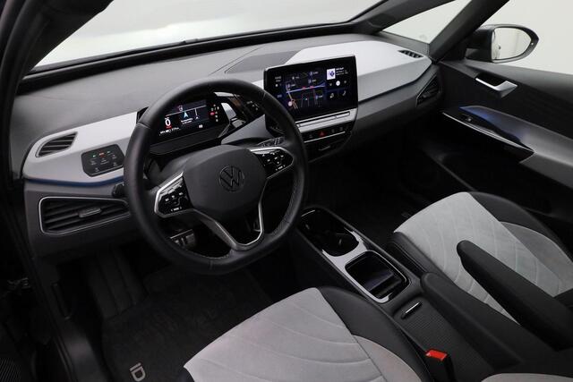 Volkswagen ID.3 Pro S 77 kWh 204 pk | Warmtepomp | IQ Light | Leder/alcantara | Achteruitrijcamera | Navigatie | Adaptive Cruise | Keyless Entry