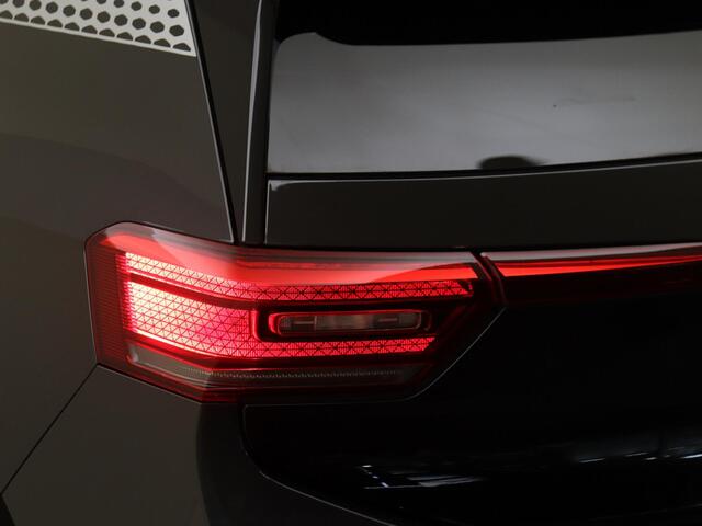 Volkswagen ID.3 First Plus 58 kWh | Achteruitrijcamera | Keyless | Voorklimatisering | Adaptieve cruise control | Navigatie | Stoelverwarming | CarPlay |