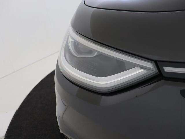 Volkswagen ID.3 First Plus 58 kWh | Achteruitrijcamera | Keyless | Voorklimatisering | Adaptieve cruise control | Navigatie | Stoelverwarming | CarPlay |