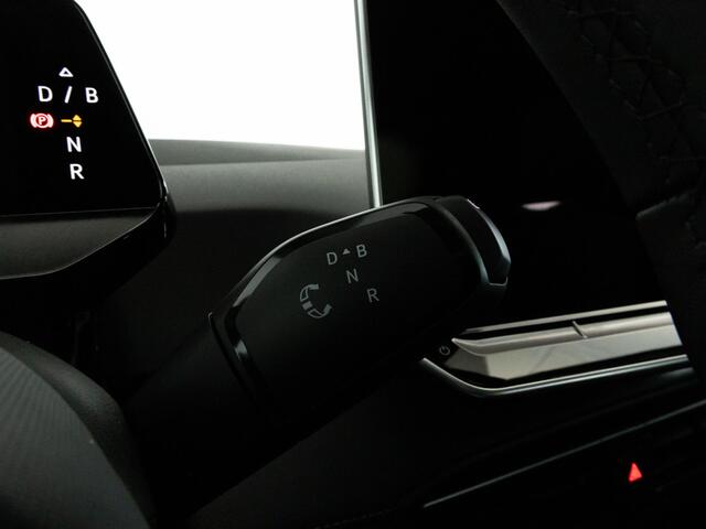 Volkswagen ID.3 Pro Business 59 kWh accu, 150 kW / 204 pk Hatchbac | Steunhaak | Stuur & Stoelverwarming | Achteruitrijcamera |