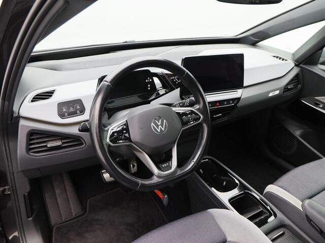 Volkswagen ID.3 First Max 58 kWh 204 Pk | Adaptive Cruise | Panoramadak | Camera | CarPlay | Navigatie | Stoelverwarming | Bluetooth | 105.689 Km!!