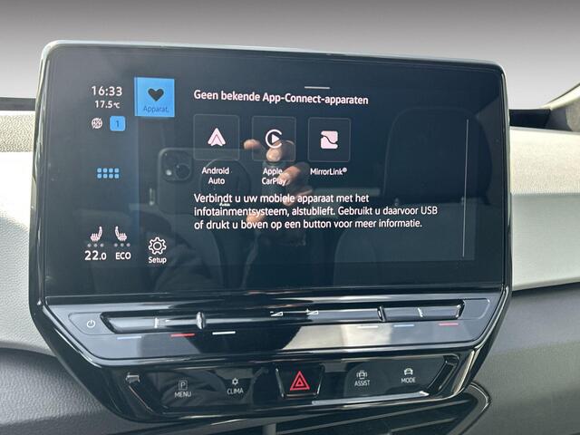 Volkswagen ID.3 First Plus 58 kWh | Achteruitrijcamera | Carplay | Stoelverwarming |