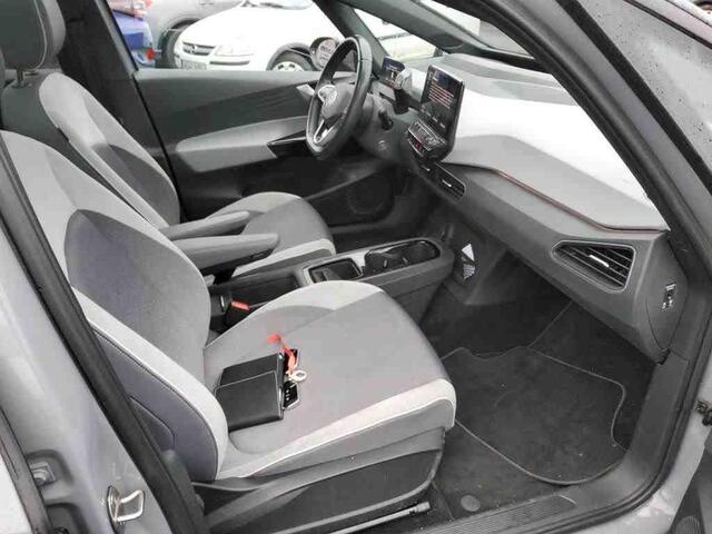 Volkswagen ID.3 Pro 58 kWh 150KW | Panodak | Warmtepomp | Head-up | IQ Light | Camera | Keyless |