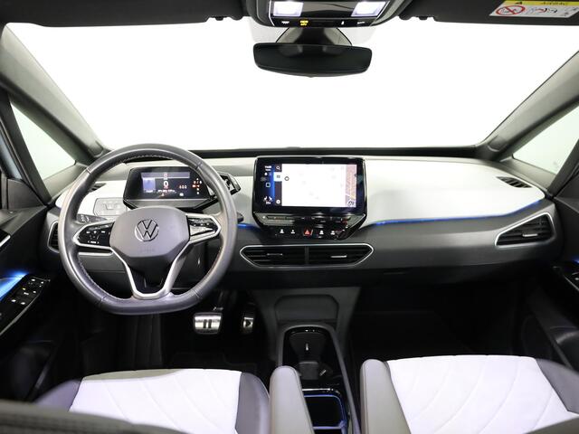 Volkswagen ID.3 Pro Edition 58 kWh 204 pk | Navigatie | Parkeersensoren (Park assist) | Achteruitrijcamera | Adaptieve cruise control | Stoelverwarming |