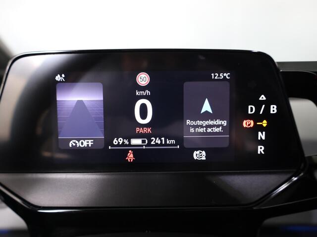 Volkswagen ID.3 Pro Edition 58 kWh 204 pk | Navigatie | Parkeersensoren (Park assist) | Achteruitrijcamera | Adaptieve cruise control | Stoelverwarming |