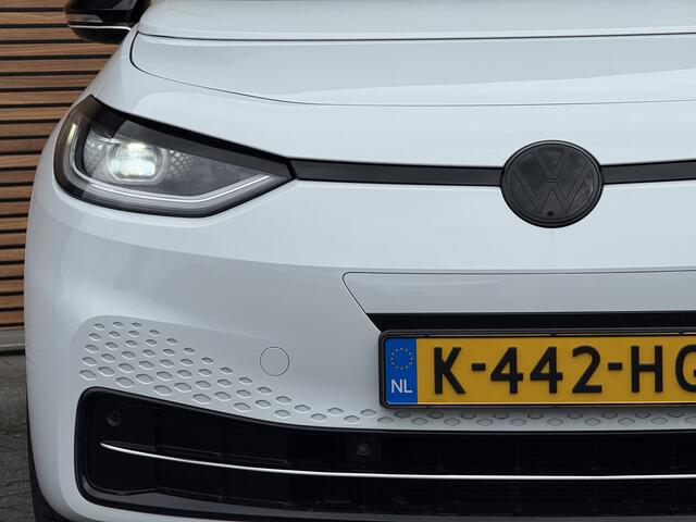 Volkswagen ID.3 First Max 58 kWh R-Line Panodak / Leer / 21Inch / Head-Up / Adapt. Cruise / Massagestoelen
