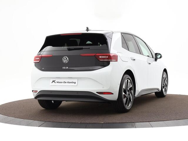Volkswagen ID.3 Pro Business 59 kWh accu, 204 pk · Achteruitrijcamera · Draadloze telefoonlader · Private lease vanaf 398,- per maand ·