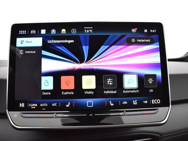 Volkswagen ID.3 Pro Business 59 kWh accu, 204 pk · Achteruitrijcamera · Draadloze telefoonlader · Private lease vanaf 398,- per maand ·