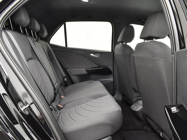 Volkswagen ID.3 Pro Business 59 kWh accu, 204 pk · Variabele laadbodem · Private lease vanaf 398,- per maand ·