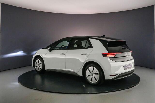 Volkswagen ID.3 Pro Edition 204pk Automaat Achteruitrijcamera, Navigatie, Adaptive cruise control, Stuurwiel verwarmd, Parkeersensoren, LED verlichting, Stoelverwarming
