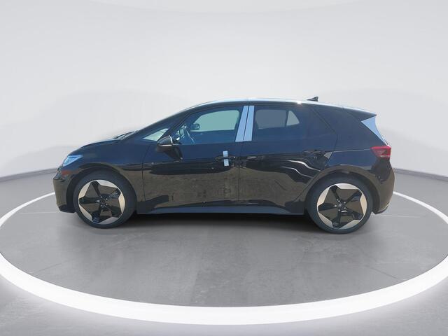 Volkswagen ID.3 Pro S Business 77 kWh accu, 204 pk · Achteruitrijcamera · Draadloze telefoonlader · Private lease vanaf 398,- per maand ·
