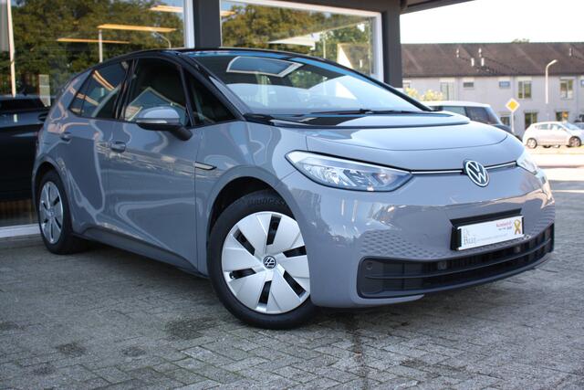 Volkswagen ID.3 Pure 45 kWh | Navi | Carplay | Parkeerhulp