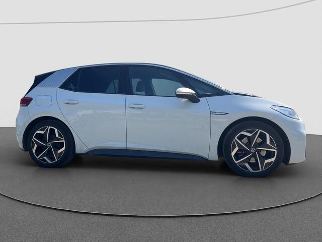 Volkswagen ID.3 First Plus 58 kWh | 1e eigenaar |
