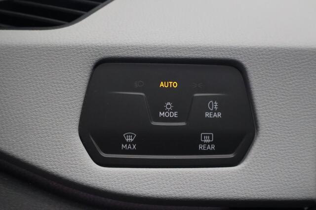 Volkswagen ID.3 Pro S 77 kWh | 360 Camera | 500KM | LED | Stuurverwarming
