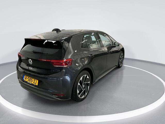 Volkswagen ID.3 Pure 150pk 45 kWh · Apple/Android Car Play · Navi · P-Sensoren · Stoel&Stuur Verwarming · 18'' Inch ·