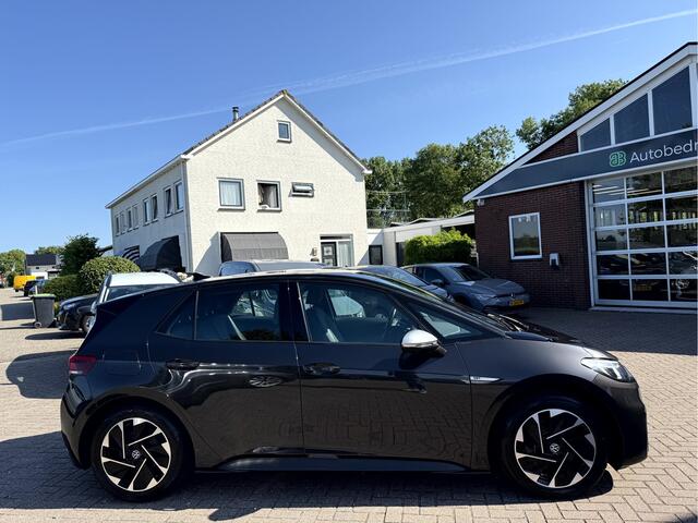 Volkswagen ID.3 First 58 kWh 18''Lmv, Trekhaak, Stoelverwarming, App Connect