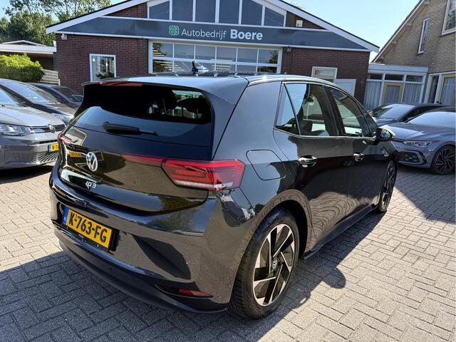 Volkswagen ID.3 First 58 kWh 18''Lmv, Trekhaak, Stoelverwarming, App Connect