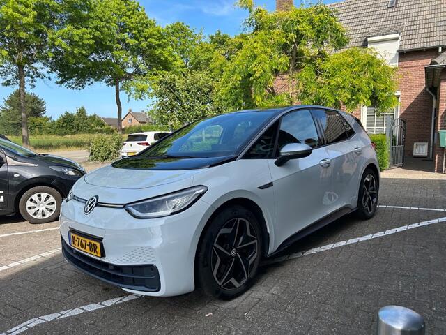 Volkswagen ID.3 FIRST PLUS 58 KWH