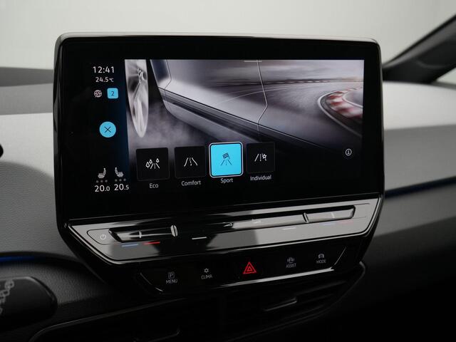 Volkswagen ID.3 Pro S 77 kWh 204 pk | IQ Light | Warmtepomp | Achteruitrijcamera | Head-up Display | Standkachel | 19 inch