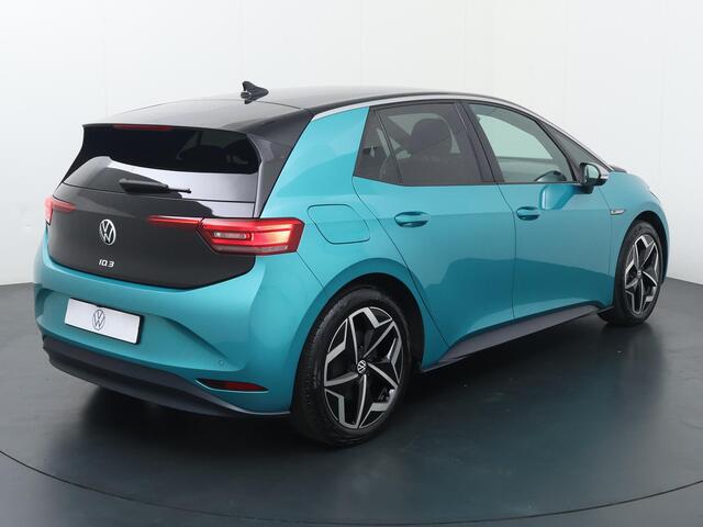 Volkswagen ID.3 First Plus 58 kWh | 204 PK | SoH 91% | Trekhaak afneembaar | Matrix LED koplampen | Navigatiesysteem |