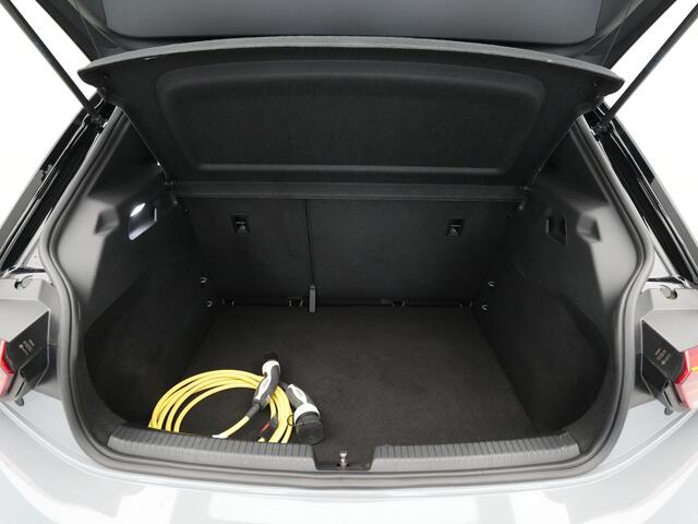 Volkswagen ID.3 Life 58 kWh Navigatie Pdc Stoel stuurverwarming Acc Carplay