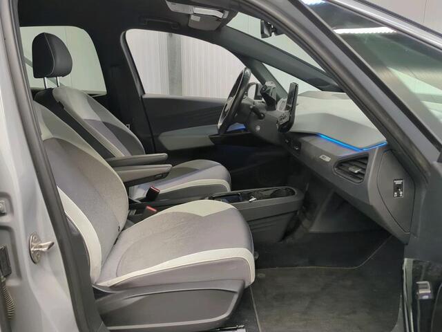 Volkswagen ID.3 First Plus 58 kWh Airco ECC Navi Carplay Adaptive Cruise control 18" LM Velgen Full LED Stoelverwarming PDC VA + Camera