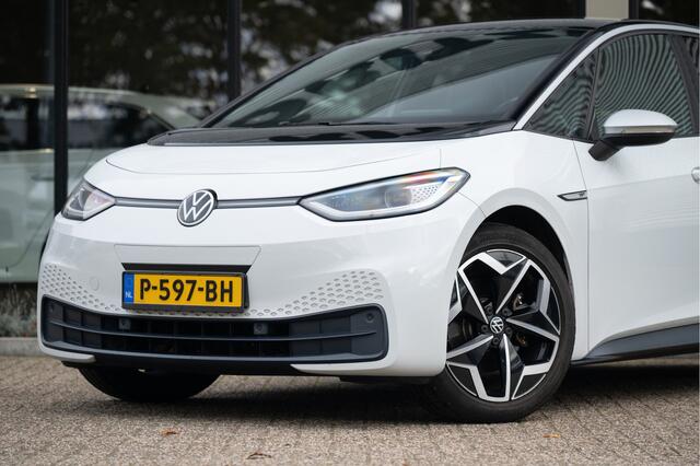 Volkswagen ID.3 First Plus 58 kWh | Navi | Camera | Adapt. Cruise | Stoel- stuurverw. | Apple CarPlay
