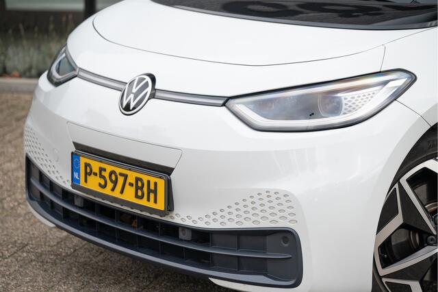 Volkswagen ID.3 First Plus 58 kWh | Navi | Camera | Adapt. Cruise | Stoel- stuurverw. | Apple CarPlay