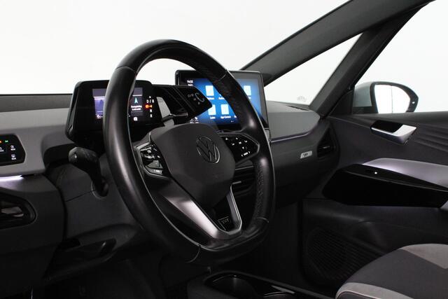 Volkswagen ID.3 First Plus 58 kWh > 204pk/Camera/Matrix-LED/Glacier White met zwart dak