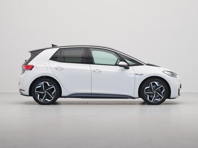 Volkswagen ID.3 First Plus 58 kWh Navigatie Camera Acc Stoelverwarming ARGON