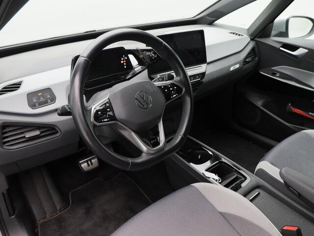 Volkswagen ID.3 First Plus 58 kWh 204 Pk Automaat | Cruise Control | Climate Control | Stoelverwarming | Stoelverwarming | Navigatie | Camera | Carplay | 19 inch | 66.488 Km!!