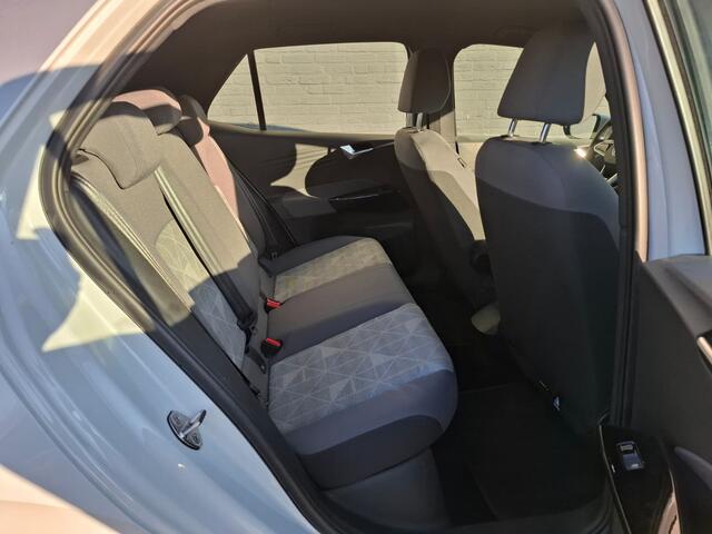 Volkswagen ID.3 First 58kWh S.O.H. 90% Navi Ecc Adap.Cruise Apple Carplay Android Auto Pdc Bluetooth Keyless Led Rijstrooksensor IQ Drive Stoel+Stuurverwarming 1e Eigenaar Origineel Nederlandse Auto