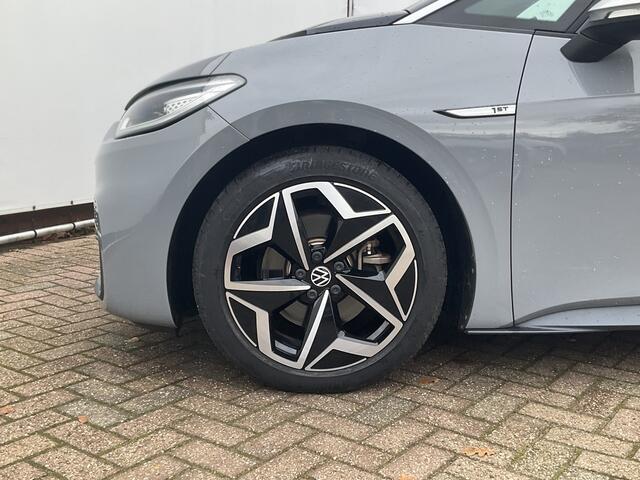 Volkswagen ID.3 First Plus 58 kWh Stoel.Sttuverw. Adapt.Cruise DAB