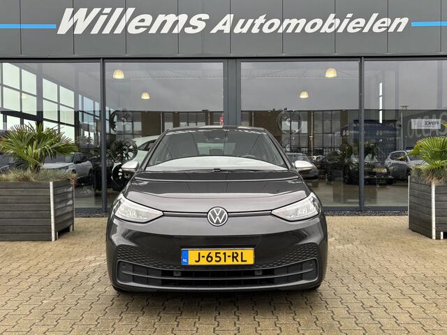 Volkswagen ID.3 First 58 kWh SOH 90% Stoelverwarming, Apple Carplay & Adaptieve Cruise