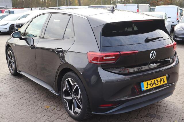 Volkswagen ID.3 First Plus 58 kWh (BTW Auto), 92,3% SOH, Climate control, Camera, Trekhaak, Adaptieve cruise control, BTW Auto