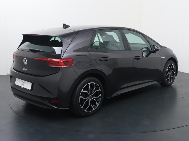 Volkswagen ID.3 Life 58 kWh | 204 PK | Climate control | Adaptive cruise control | Navigatiesysteem |