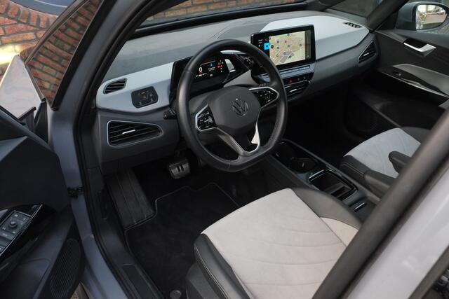 Volkswagen ID.3 Pro S 77 kWh Achteruitrijcamera, ACC, Stoel- Stuurverwarming