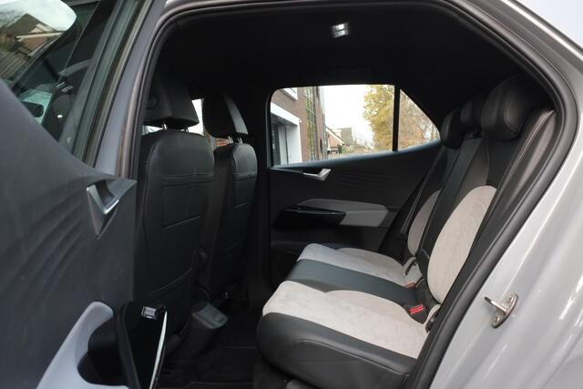 Volkswagen ID.3 Pro S 77 kWh Achteruitrijcamera, ACC, Stoel- Stuurverwarming