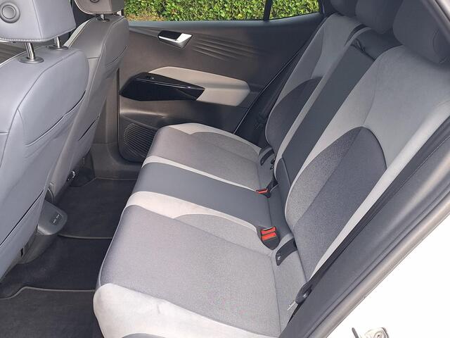 Volkswagen ID.3 First Plus 58 kWh | Carplay | Climate | Cruise Ctrl | occasion
