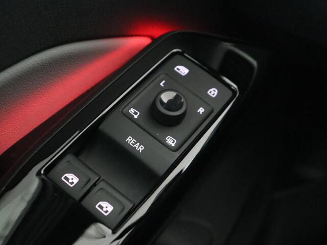 Volkswagen ID.3 Business 58 kWh | Stoel & stuurverwarming | Camera | Carplay | Adaptive cruise | Matrix LED | Navigatie | Climate control | Parkeerhulp | Bluetooth