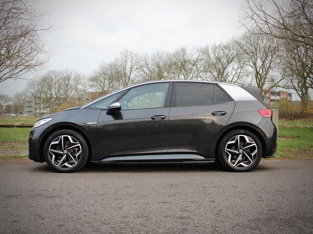 Volkswagen ID.3 First Plus 58 kWh ACC Stoel/ Stuurvw LED