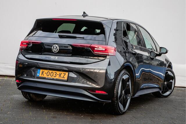 Volkswagen ID.3 First Max 58 kWh Panoramadak/ Stoelmassage/ IQ Led/ Stoel-stuurverwarming/ 20" Lmv/ Camera/ Carplay